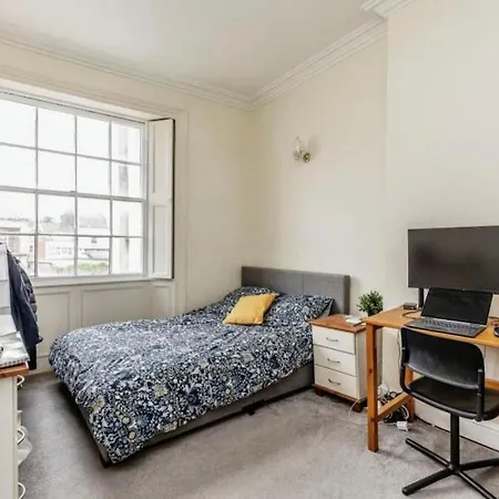 Premium Clifton Location Lägenhet